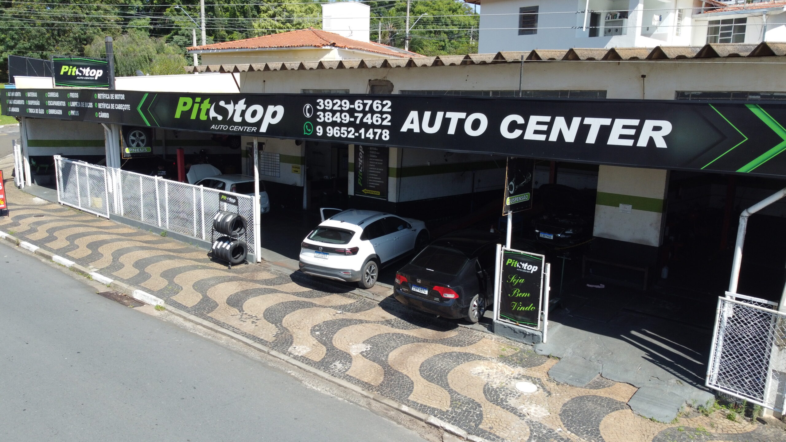Fachada da Pit Stop Auto Center na Rua José Milani, em Valinhos